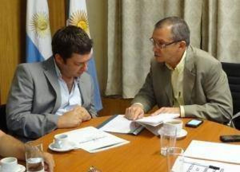 La C�mara de Comercio se reuni� con Pedrini para agilizar la sanci�n de la Ley de Animales Sueltos