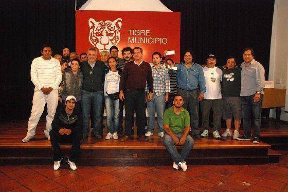 Apoyo para Murgas y Comparsas