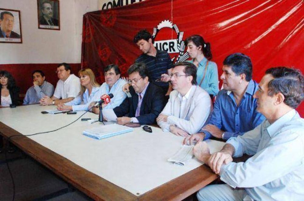 La UCR rechaza el proyecto para endeudar al Estado en U$S 98 millones