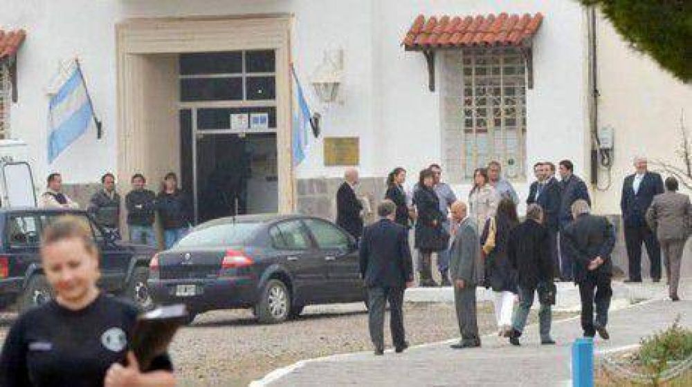 Memoria prohibida: impidieron que la prensa ingrese a la u-6