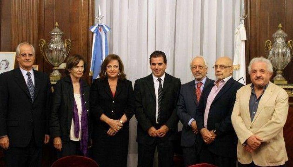 Augusto Conte fue homenajeado por la Legislatura