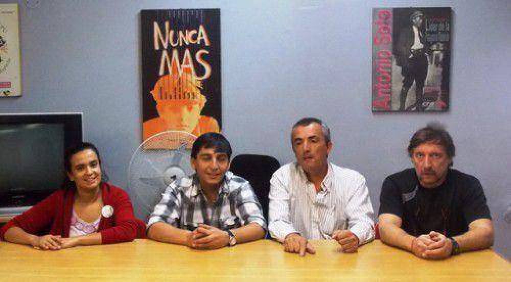 Con realidad despareja, estatales paran y marchan