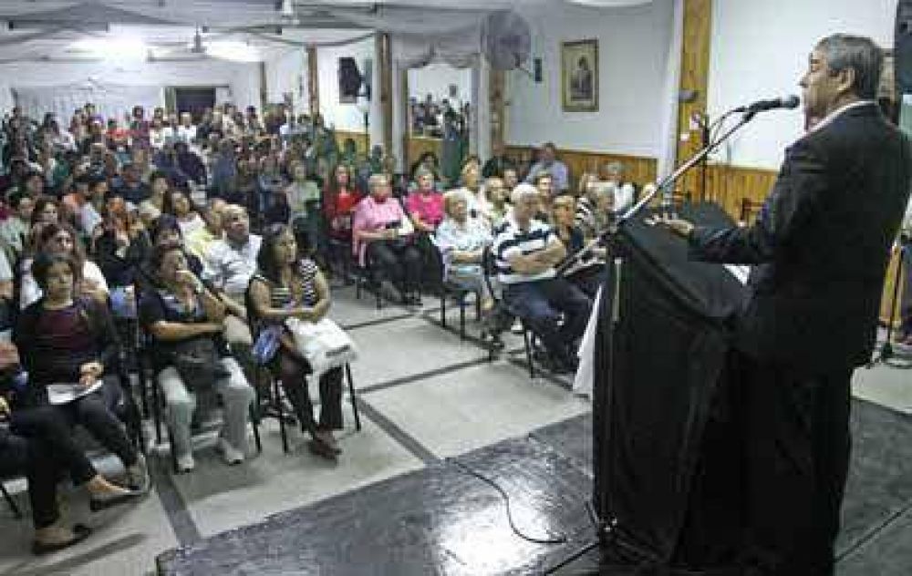 Comenzaron en Pi�eiro las asambleas barriales