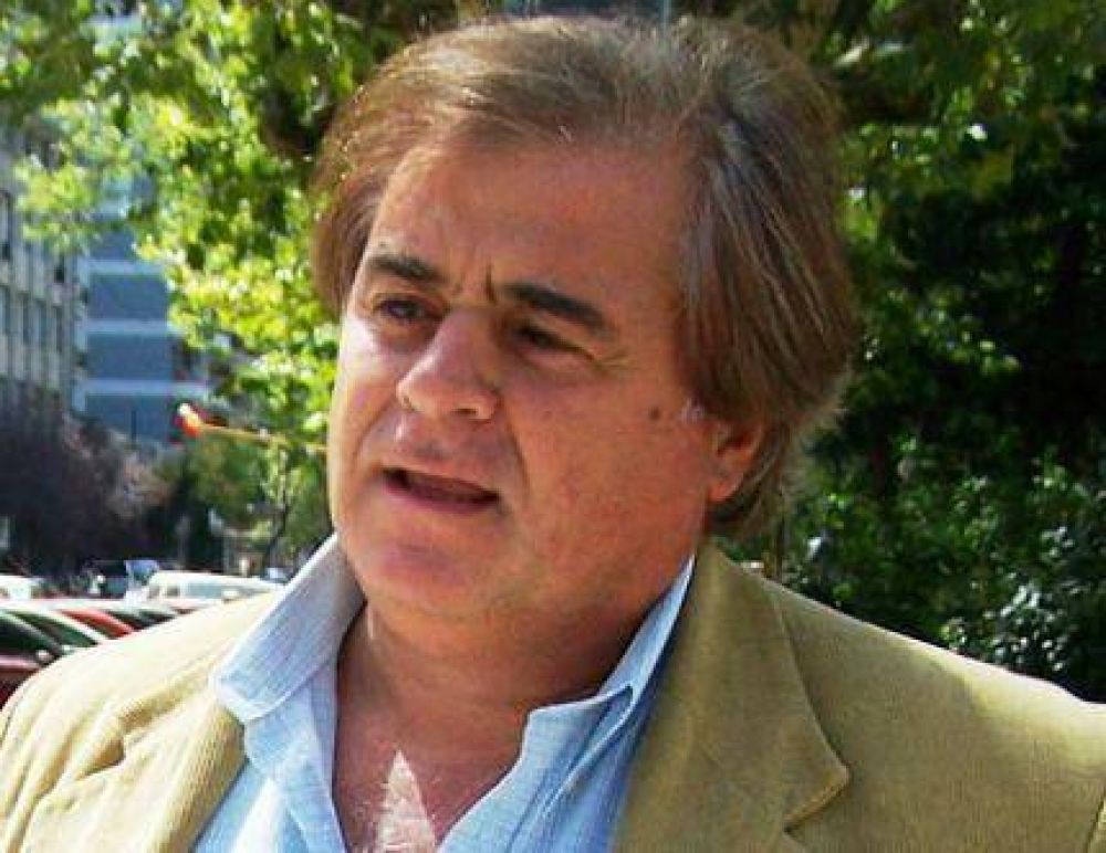 Avanza el convenio de cooperaci�n entre Obras Sanitarias y Aysa