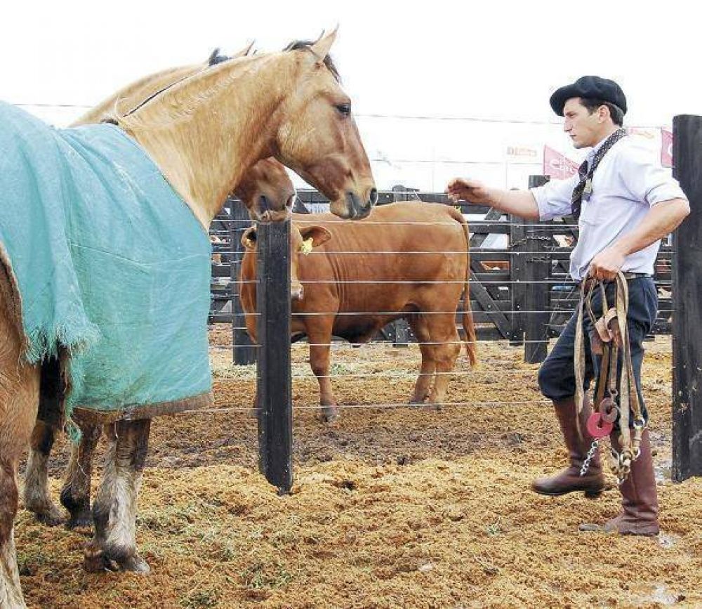 Misiones, en la presentaci�n del Calendario 2013 de La Rural