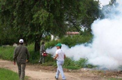 Contra el dengue, roc�an espacialmente los barrios