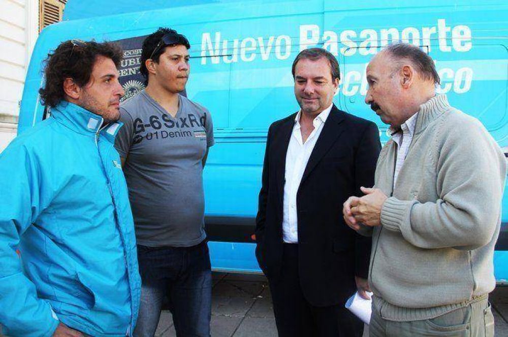 Los m�viles para tramitar el DNI y el Pasaporte estar�n en Cachar� y Chillar