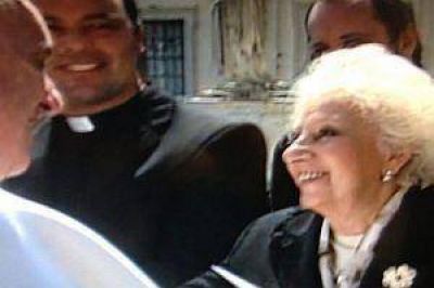 Francisco a Estela de Carlotto: "Cuenten conmigo"