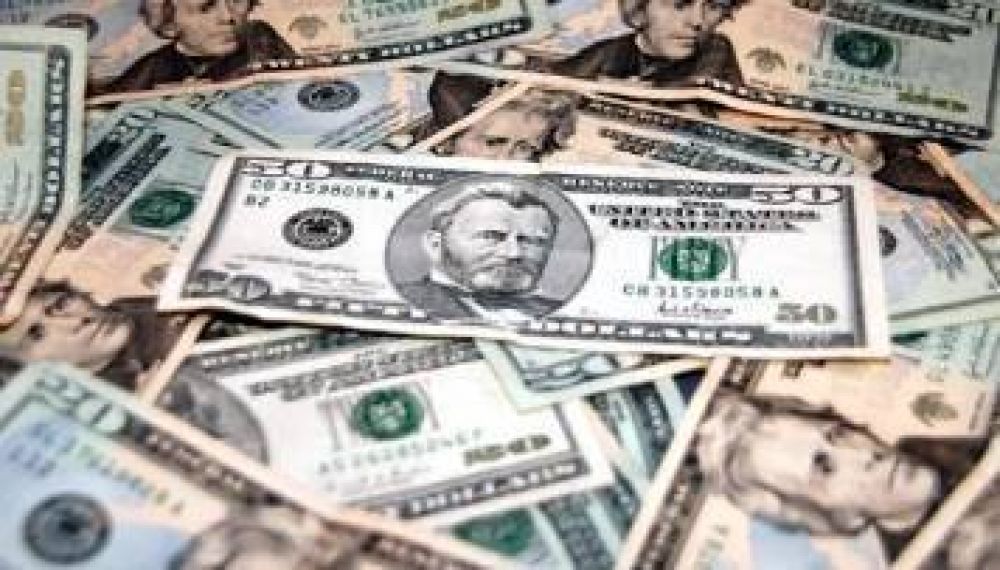 El 'blue', imparable: sube ocho centavos y se cotiza a $ 8,94