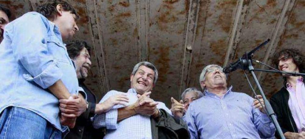 Moyano sobre la reforma: �Me hace acordar a la Banelco�