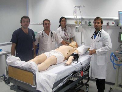 M�dicos del Municipio de San Miguel son capacitados en un hospital virtual de simulaci�n de Alta Complejidad.