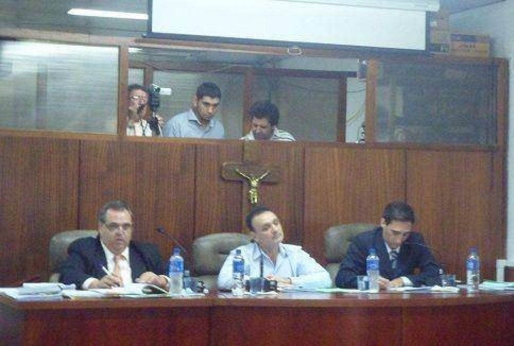 El HCD de San Mart�n abri� sus sesiones ordinarias sin Katopodis