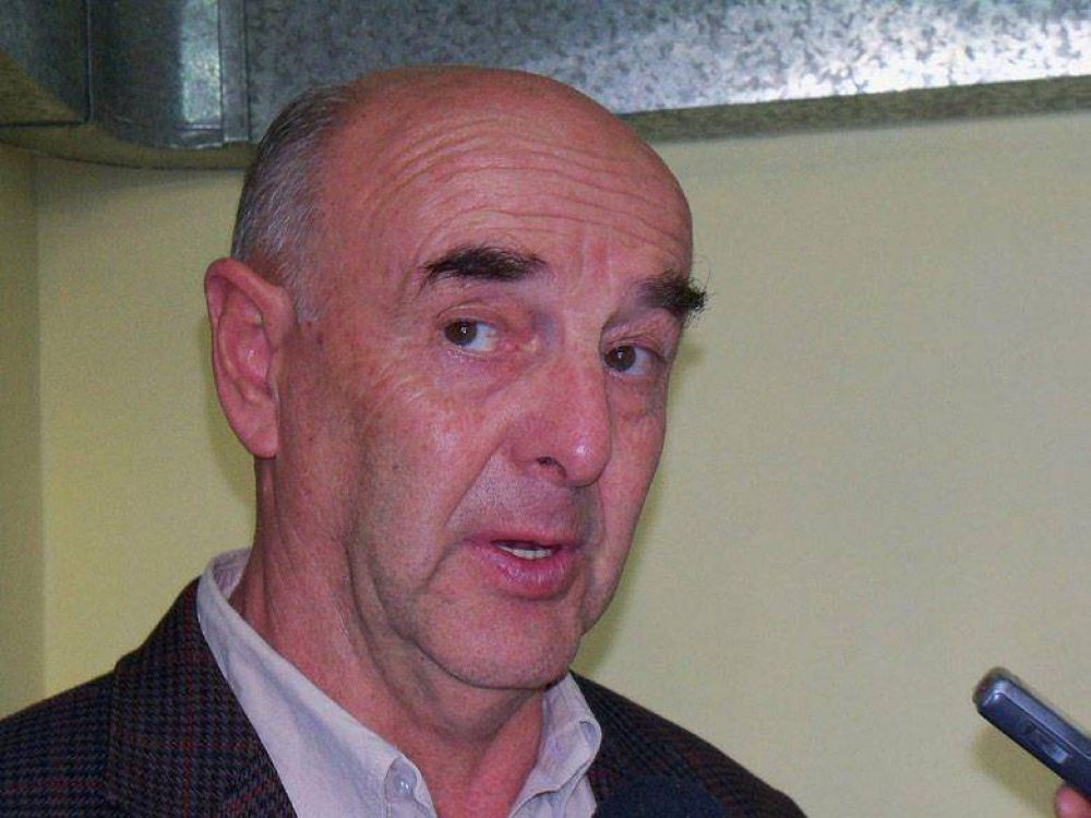 �Cuidar la plata priorizando y buscando mayores recursos�