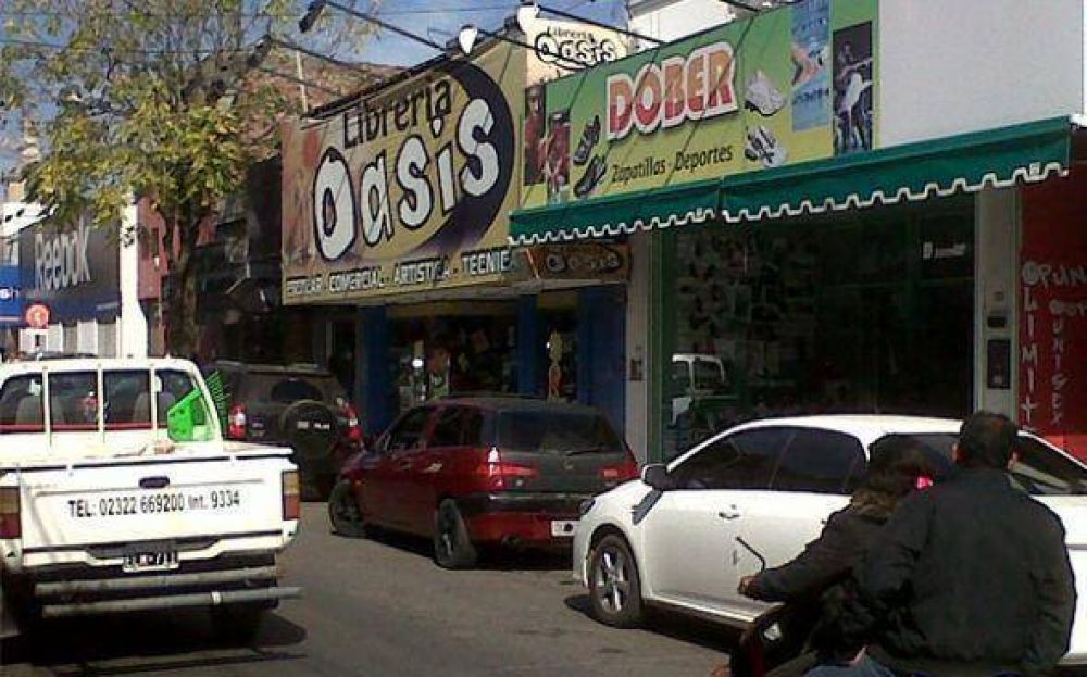 Podr�an aplicar multas de hasta 90 mil pesos a comercios que no reduzcan el tama�o de las marquesinas