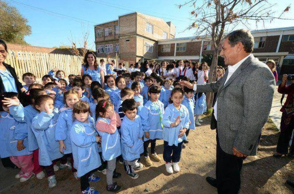 Quiroga: �Estoy contento porque los chicos vuelvan a clases�
