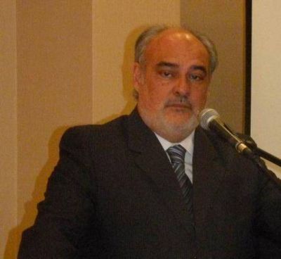 Ricardo duda del proceso electoral