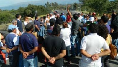 Se levantaron piquetes por reclamos salariales