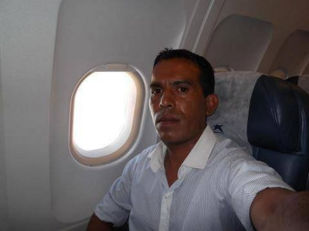 Mientras ya est�n detenidos los dos asaltantes, el polic�a herido grave en Rojas se encuentra en terapia intensiva
