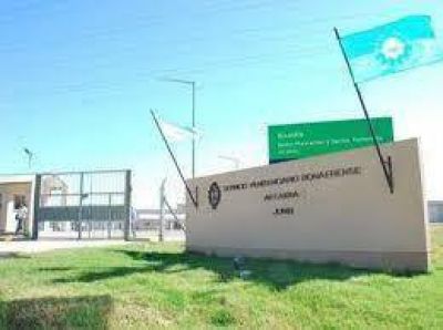 La Provincia entregar� el proyecto integral y materiales para terminar con el problema de los l�quidos cloacales a cielo abierto en la UP 49
