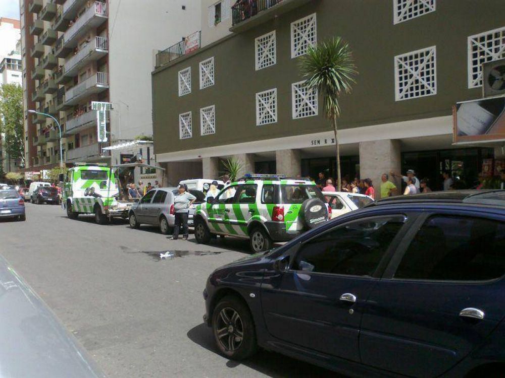 ��� No pueden mantener las gr�as e impulsan la polic�a municipal !!!