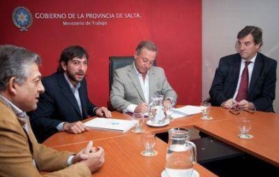Trabajo homolog� el acuerdo entre Enjasa y Asociaci�n Bancaria