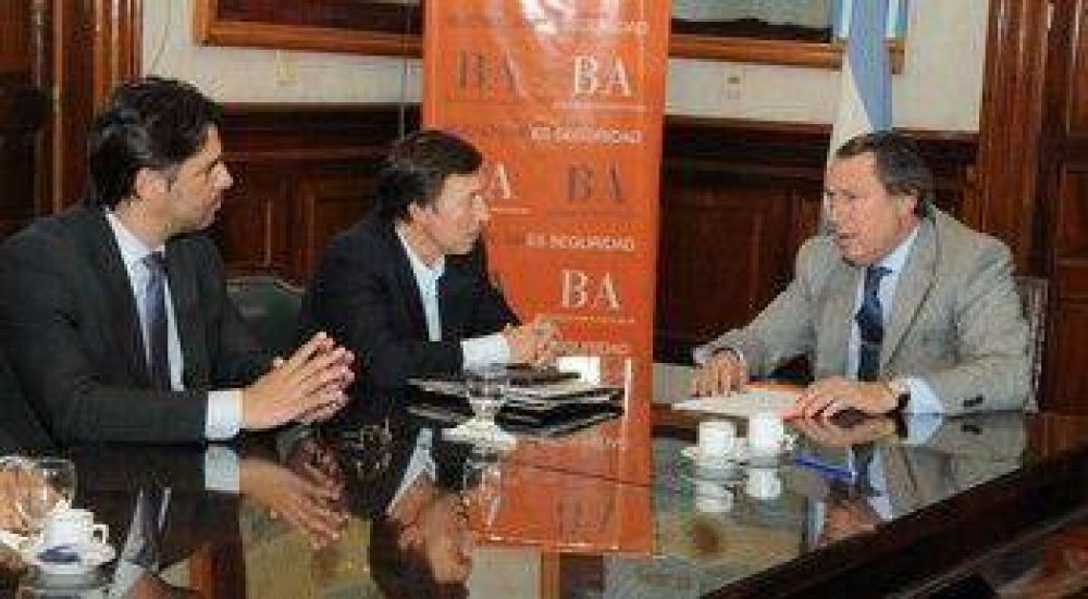 M�s efectivos, m�s patrulleros y una nueva estructura policial