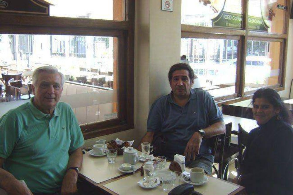 Zamboni tras foto con Ivoskus: �En pol�tica siempre hay posibilidades�