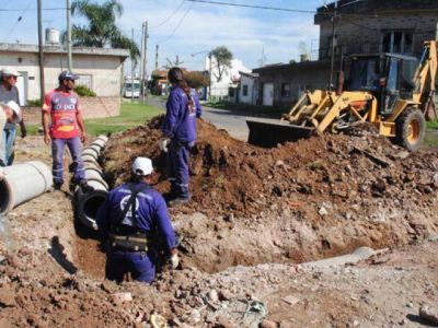 Quilmes: Trabajos de zanjeo en Solano