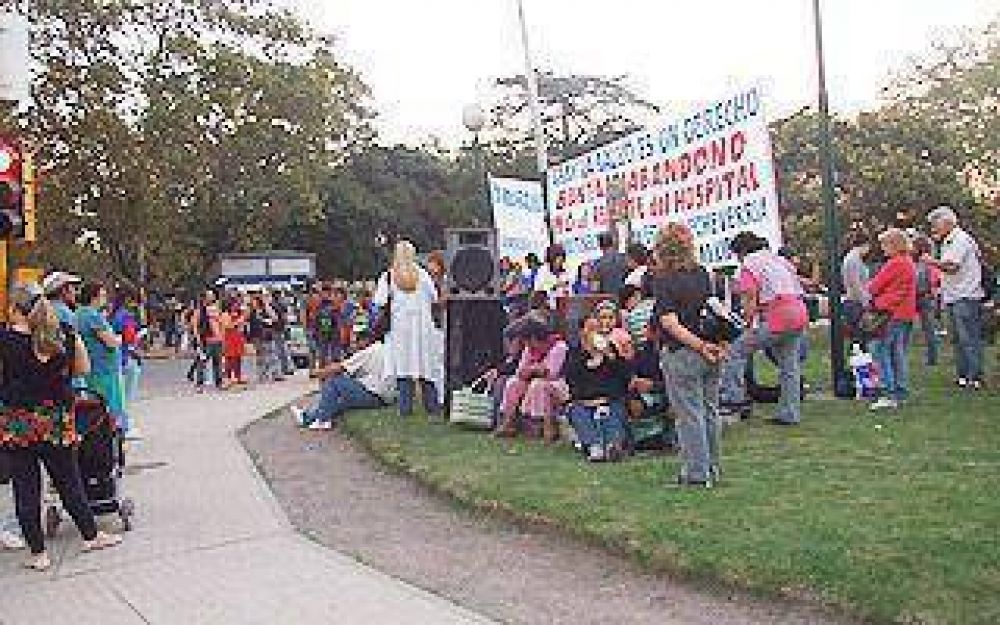 Echeverria: La Multisectorial por la salud renov� sus reclamos a Gray
