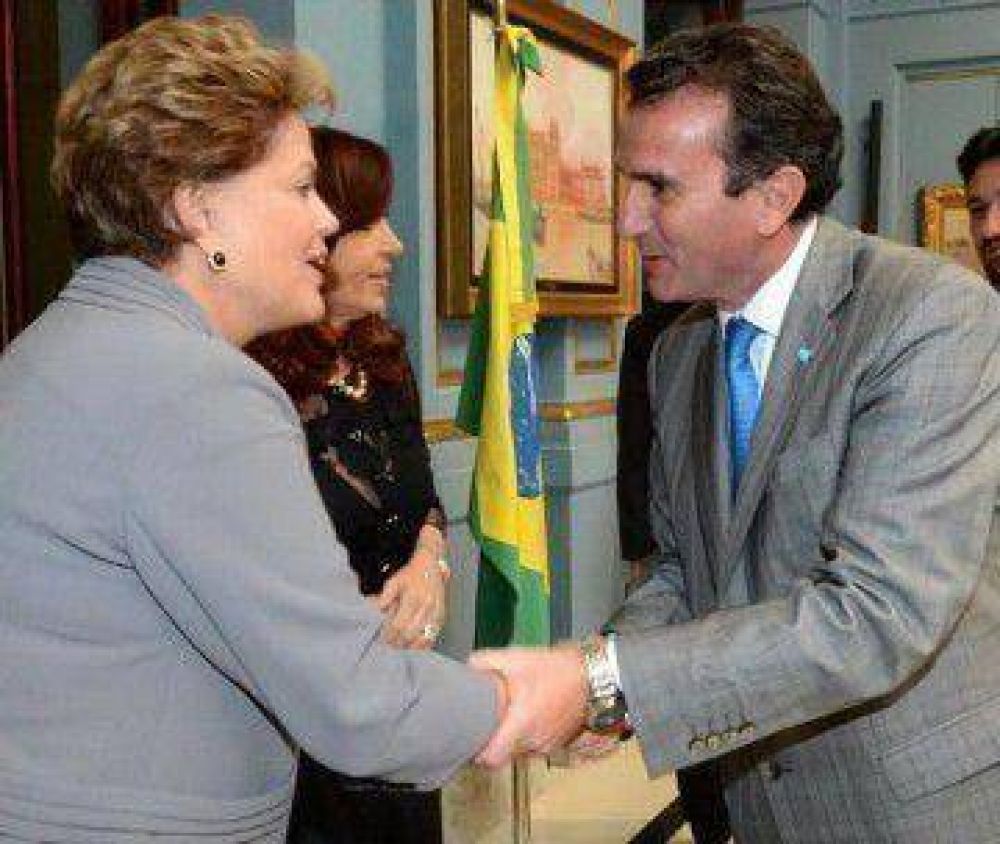P�rez espera que Dilma Rousseff lo reciba antes de la cena protocolar organizada para esta noche