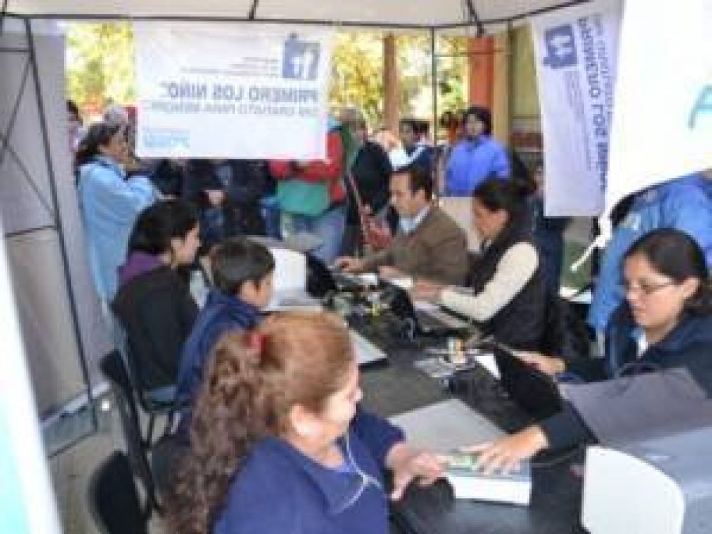 El DNI y CIPE se podr�n tramitar en la Villa de la Quebrada