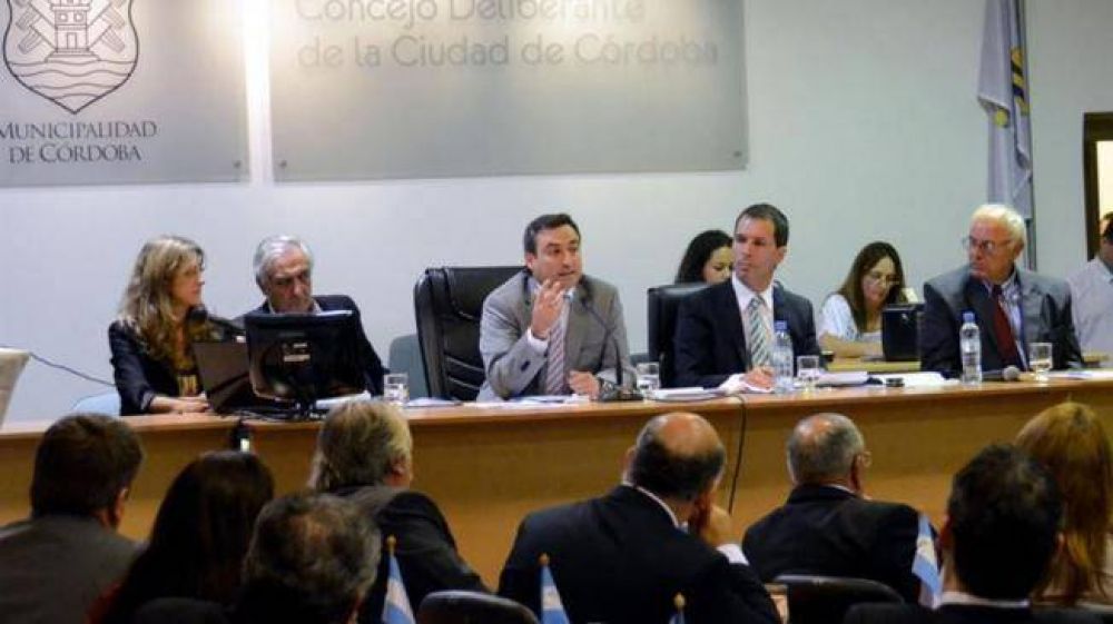 Mestre detall� lo realizado y reconoci� que �falta mucho�