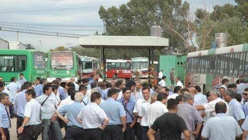 Aun con todas las garant�as laborales, UTA no negociar� concesi�n de Tamse