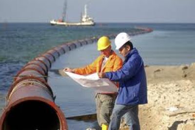 Pulti manifest� que �se desarrolla la etapa final de la construcci�n del principal Emisario Submarino de Am�rica Latina�