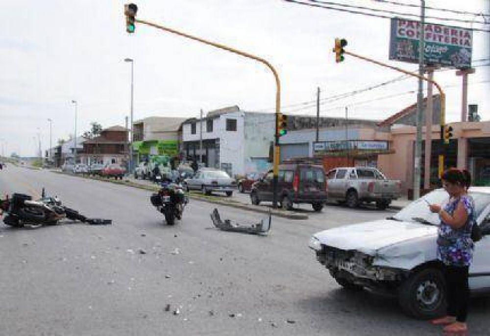 Un muerto y un herido de gravedad en accidentes de tr�nsito