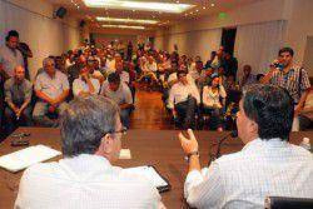 Definieron estrategias por la dif�cil situaci�n del sector agropecuario
