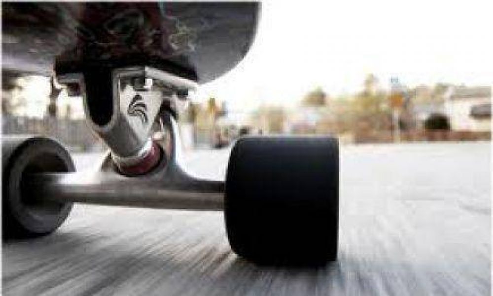 En C�rdoba proh�ben "longboards" en las calles por muerte de misionero