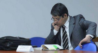 Llanos inst� a democratizar la Justicia tambi�n en las provincias