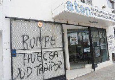 La �ltima vez que ATEN levant� un paro sin acordar aumento fue en 2003