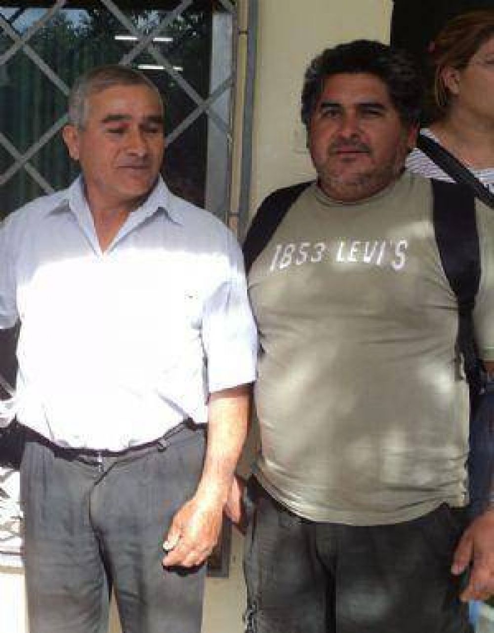 Vecinos se unen para seguir las causas presentadas