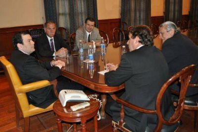 Zamora recibi� a miembros del Secretariado de Tribunales de Cuenta de la Argentina
