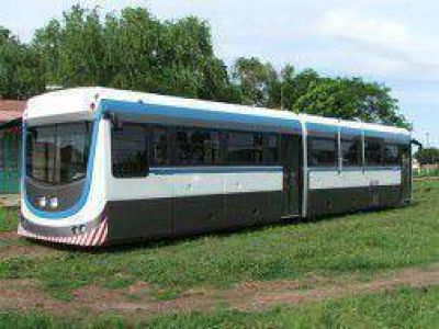 Se pone en marcha el tren universitario de La Plata