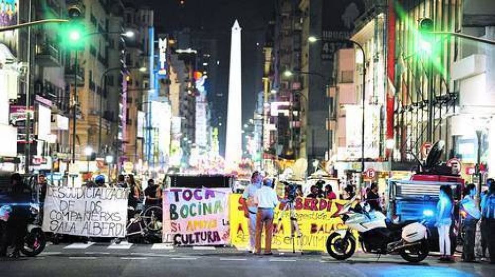 Tarde dif�cil, aunque con menos cortes de los previstos