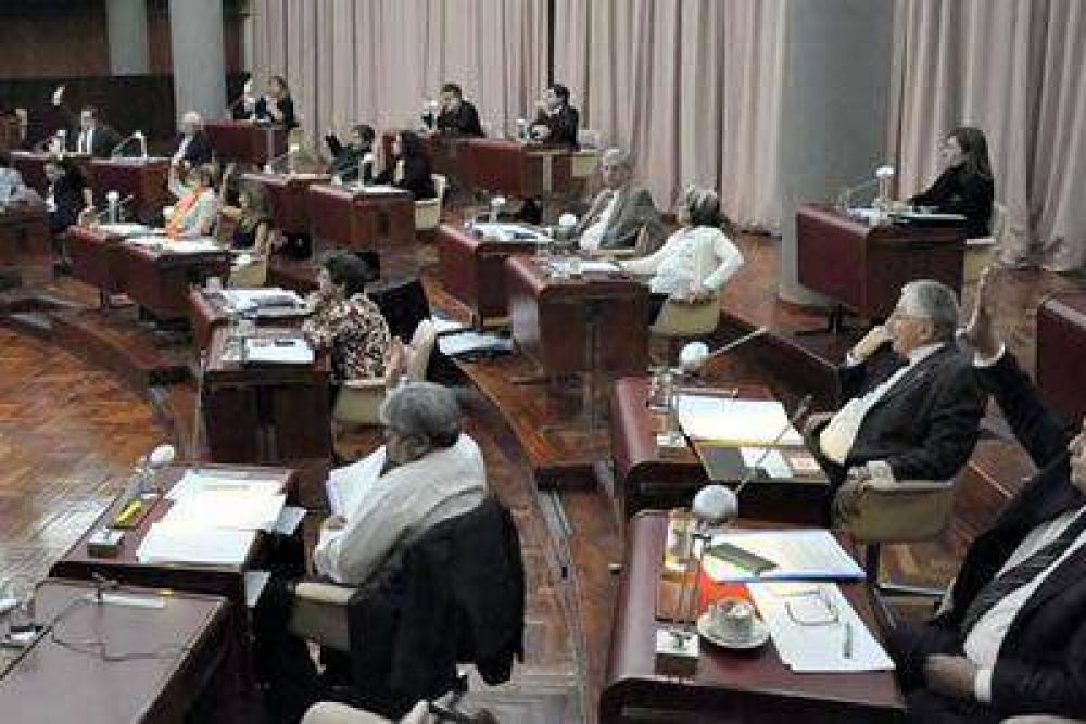 La legislatura finalmente aprobo el emprestito de por 250 millones de d�lares