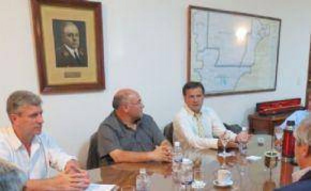 Explot� La Interna Entre Yauhar y El Vicegobernador Mac Karthy