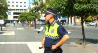 �Otro negocio? Obligar�an a que los polic�as se paguen el nuevo uniforme