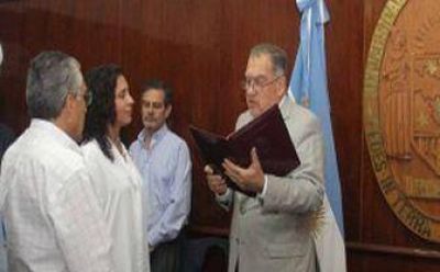 �El pa�s necesita m�s doctores para su mayor bienestar, desarrollo y crecimiento�