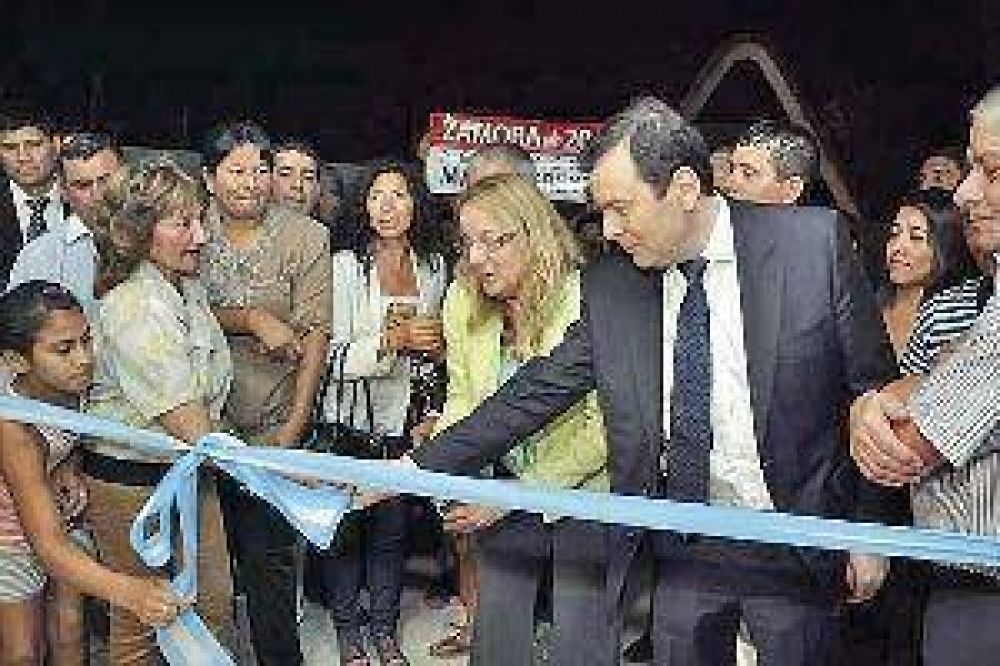 "No bajamos los brazos, nos jugamos por las mayor�as"