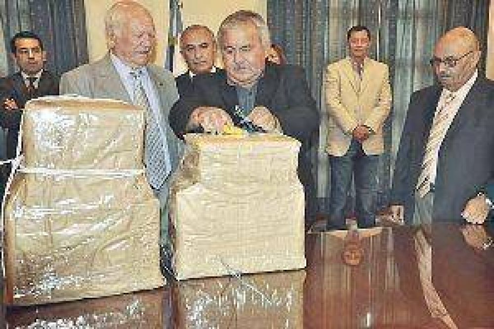 Realizaron apertura de sobres para obras por m�s de $ 27 millones