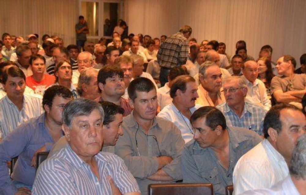 Productores y el Gobierno acordar�an la asistencia para atenuar la crisis por la sequ�a